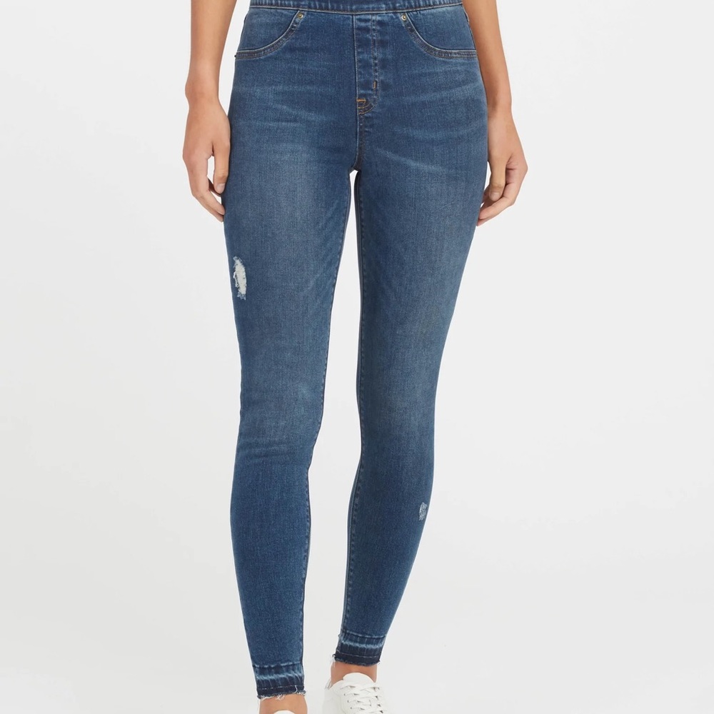 Spanx Distressed Ankle Skinny Jeans Medium Wash